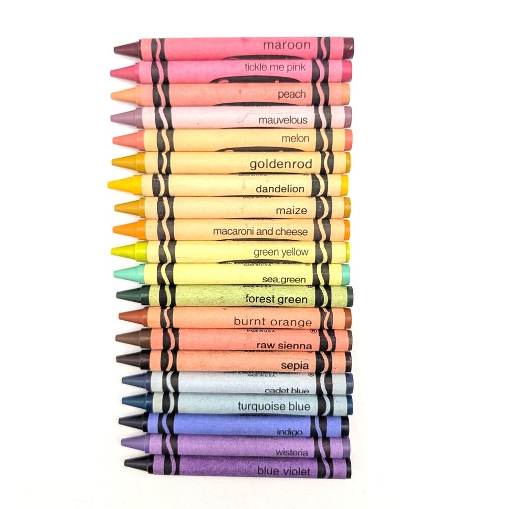 Lot of Binney Smith Crayola Crayons Retired Discontinued Assorted Colors Rainbow